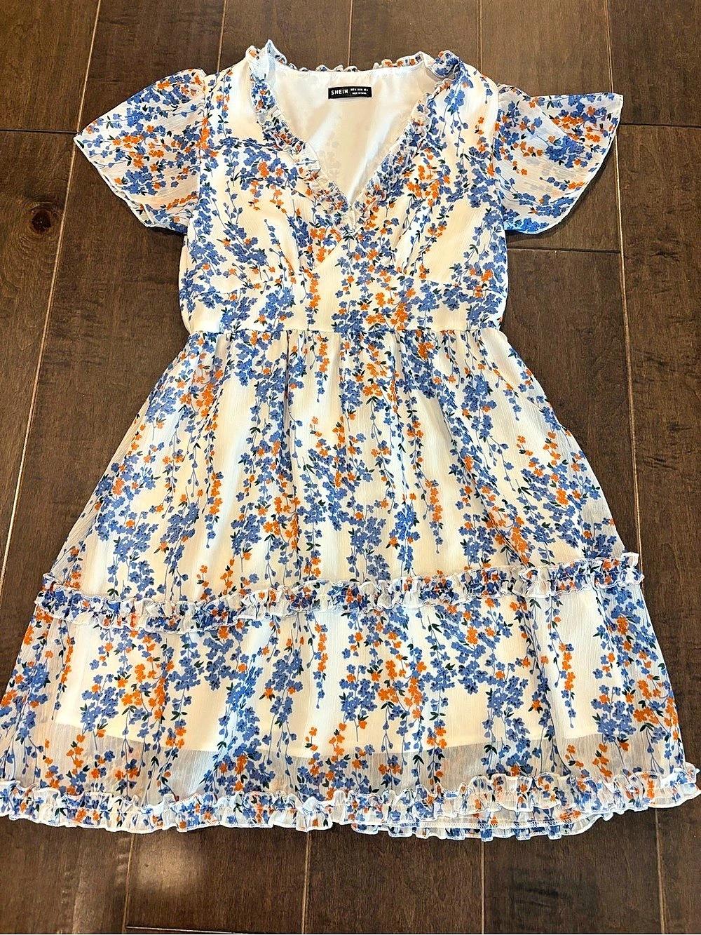 SHEIN Floral Mini Dress in White & Blue Size Medium